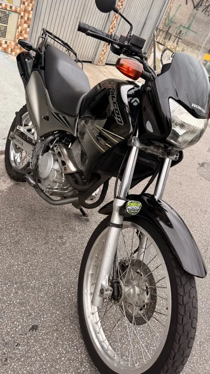 Falcon 400 2003 - Foto 2