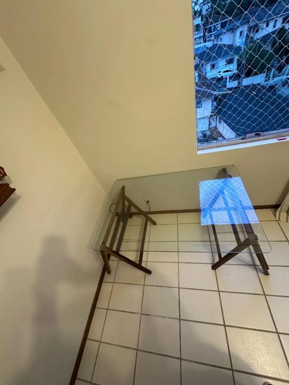 Mesa de vidro 1,2mx0,8m - Foto 2