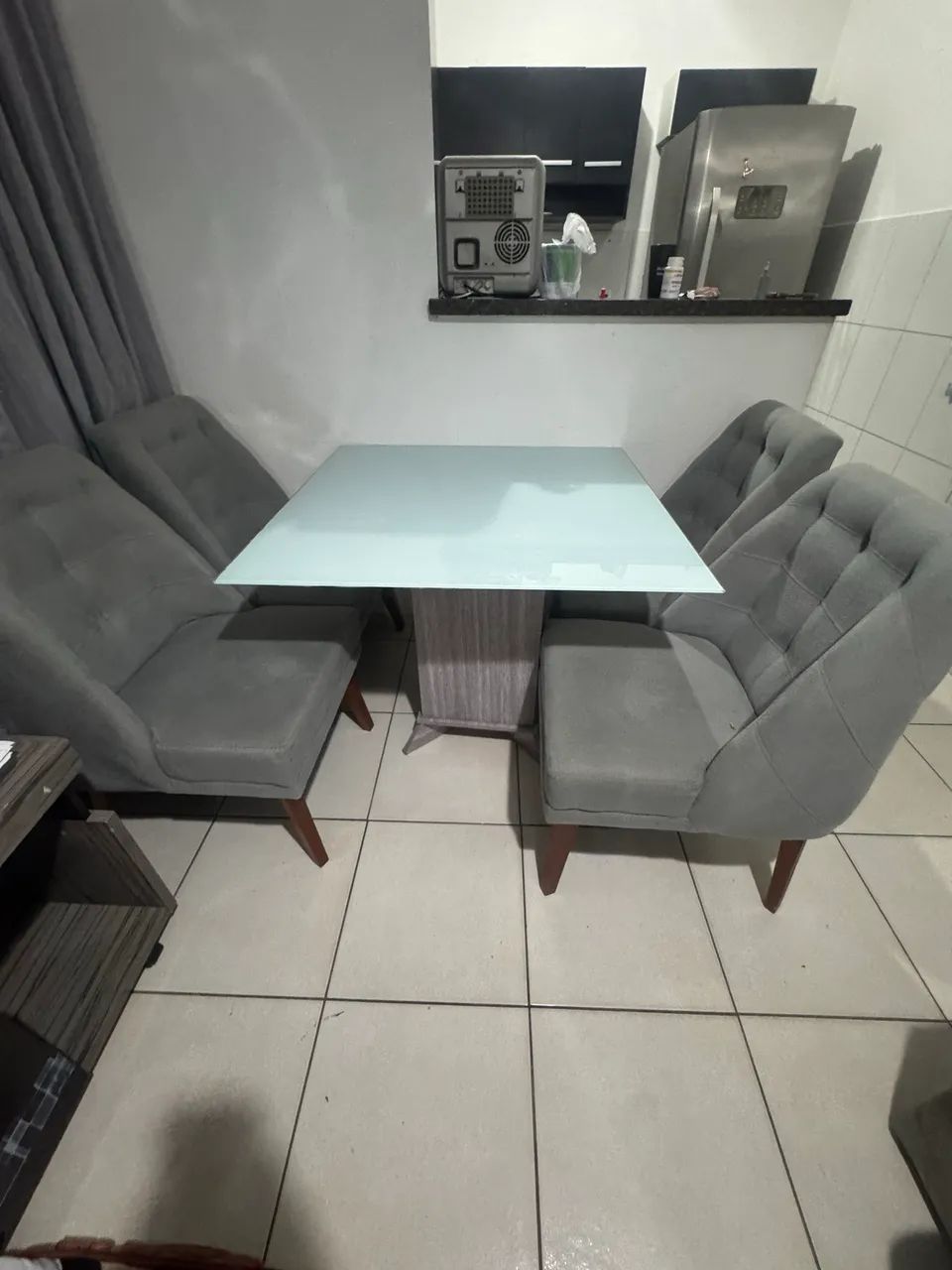 Mesa de jantar 4 lugares  - Foto 4