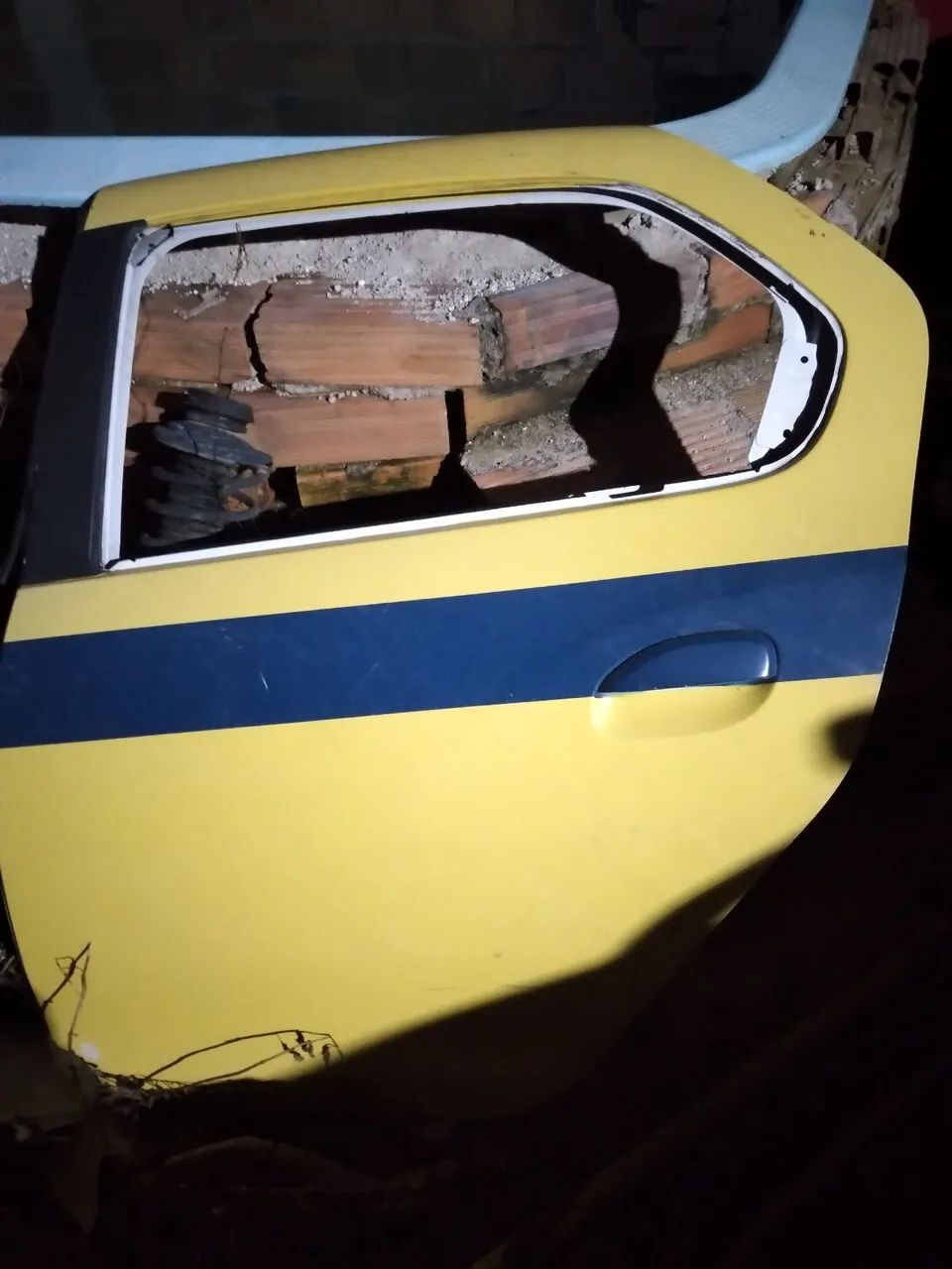 Porta de Renault logan 2015....