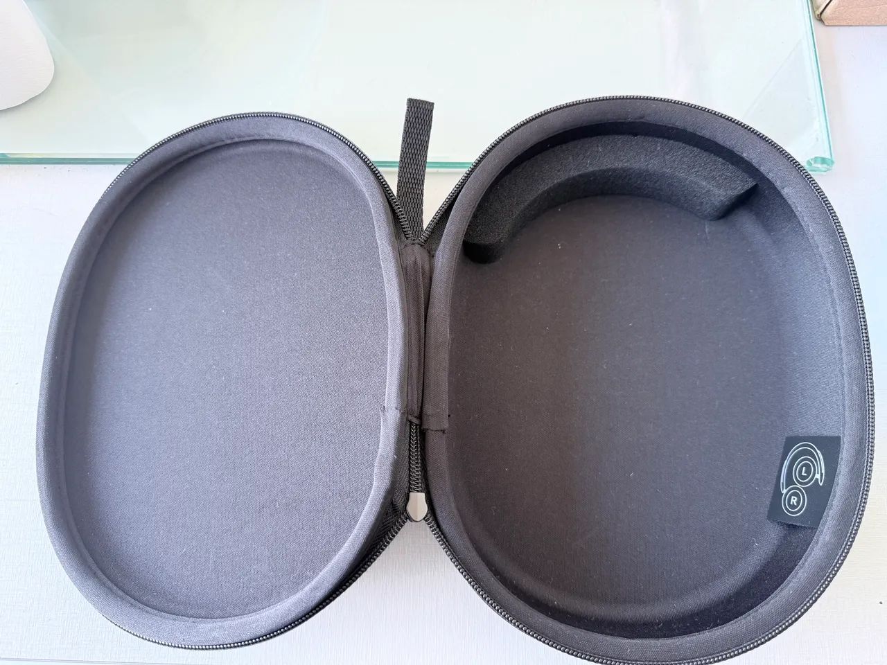  Fone de ouvido - Estojo premium (APENAS ESTOJO) - Foto 4