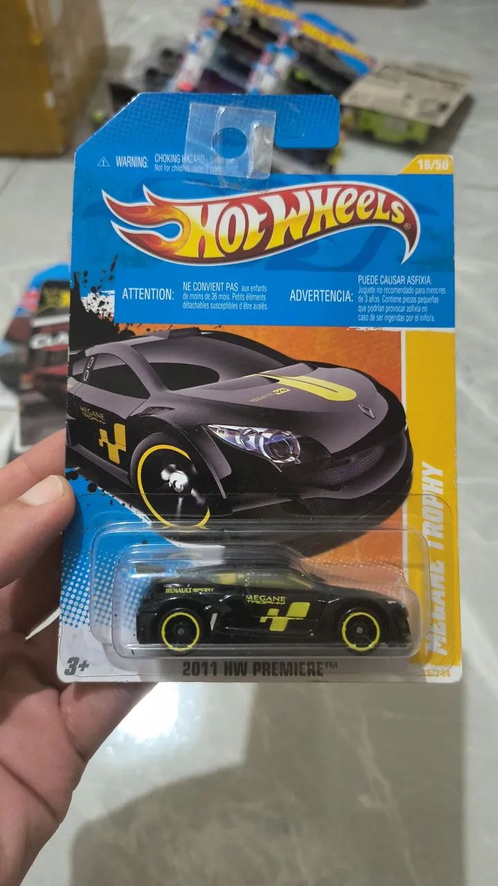 Miniatura Hot Wheels Renault Megane Trophy 2011