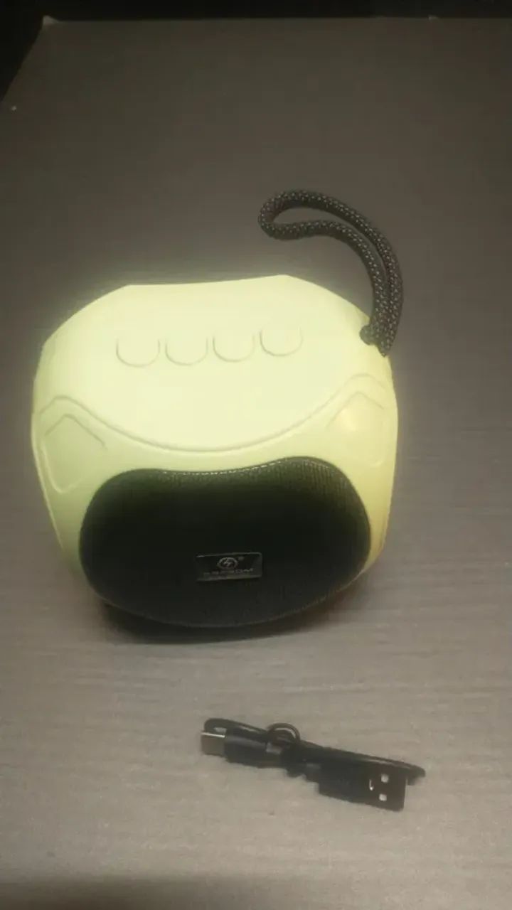 Caixa de Som Bluetooth e LUZ RGB - Foto 2