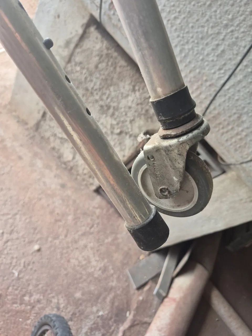 Andador com Rodas - Foto 4