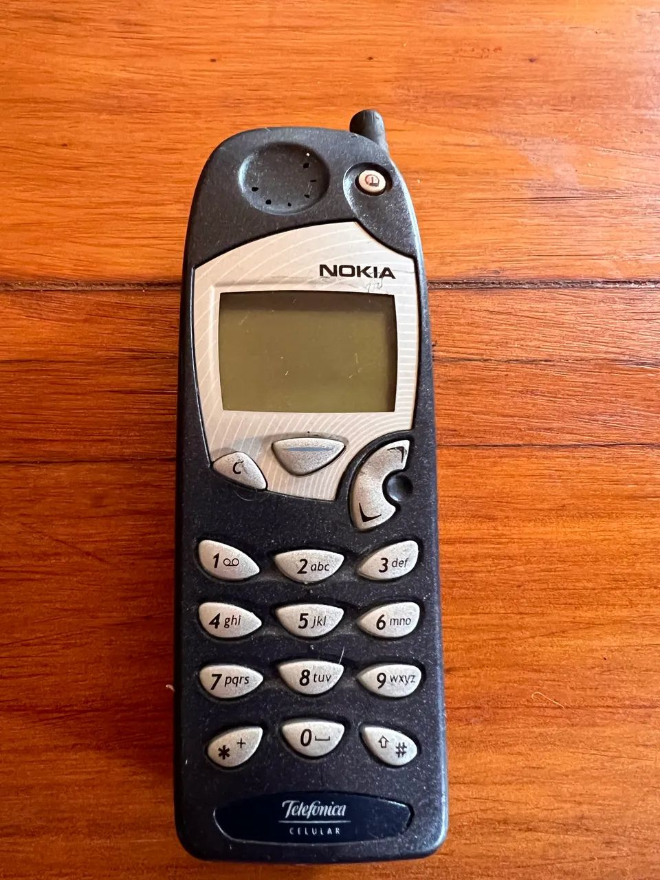 Celular Nokia antigo