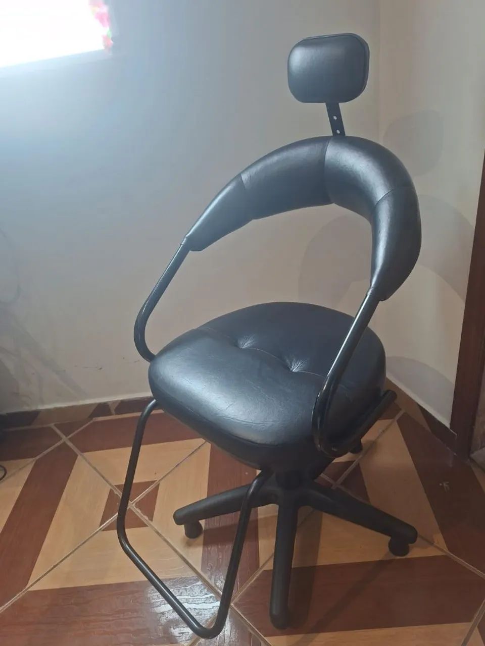 Cadeira de cabeleireira  - Foto 4