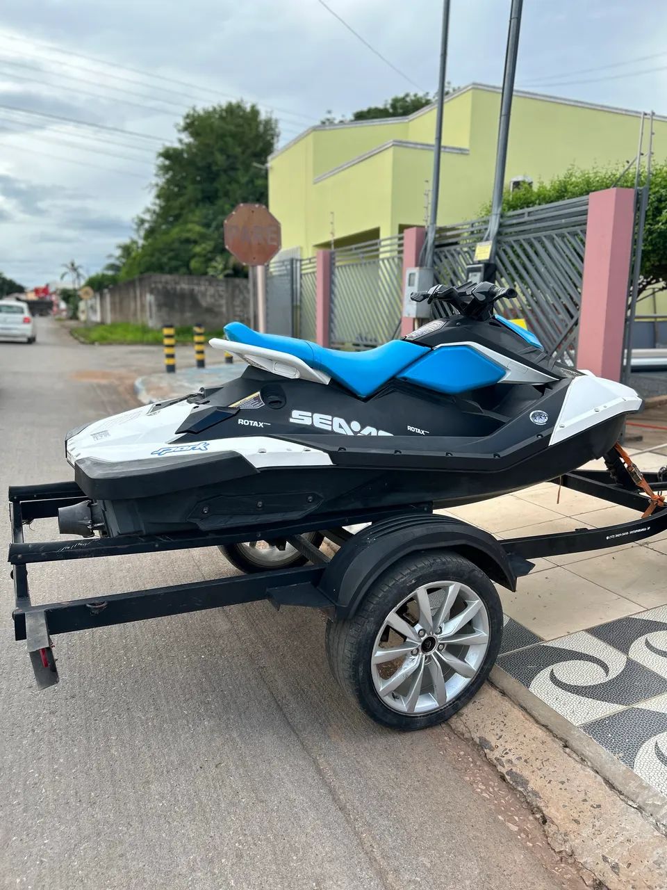 Jetski Spark 