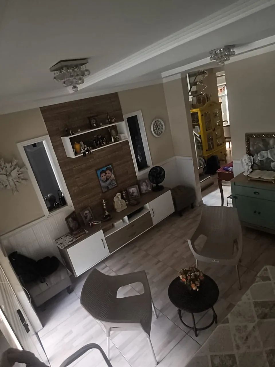 Casa de 3 pavimentos na Marambaia 