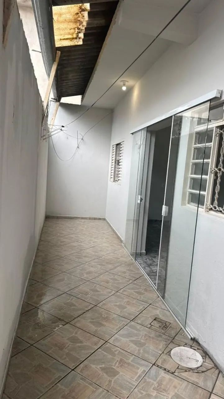 Alugo casa indaiatuba SP 