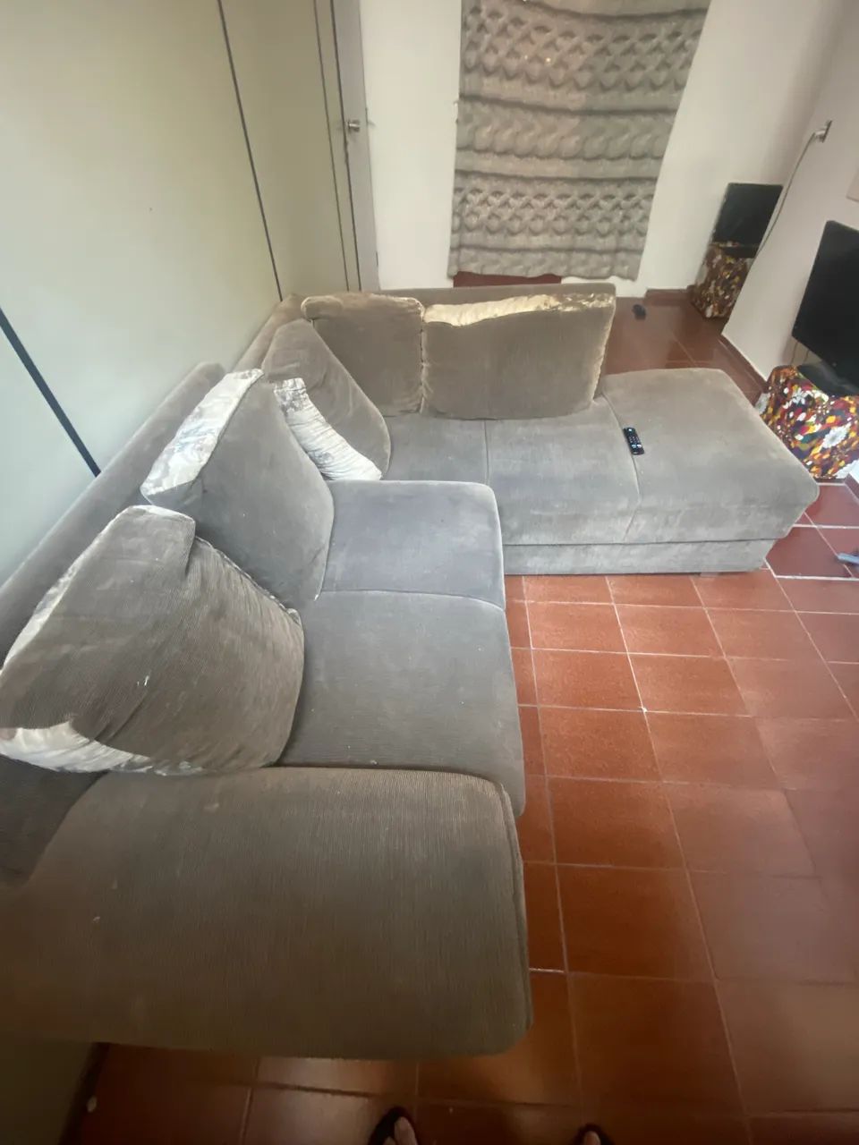 !!DOAÇÃO SOFÁ EM L !!