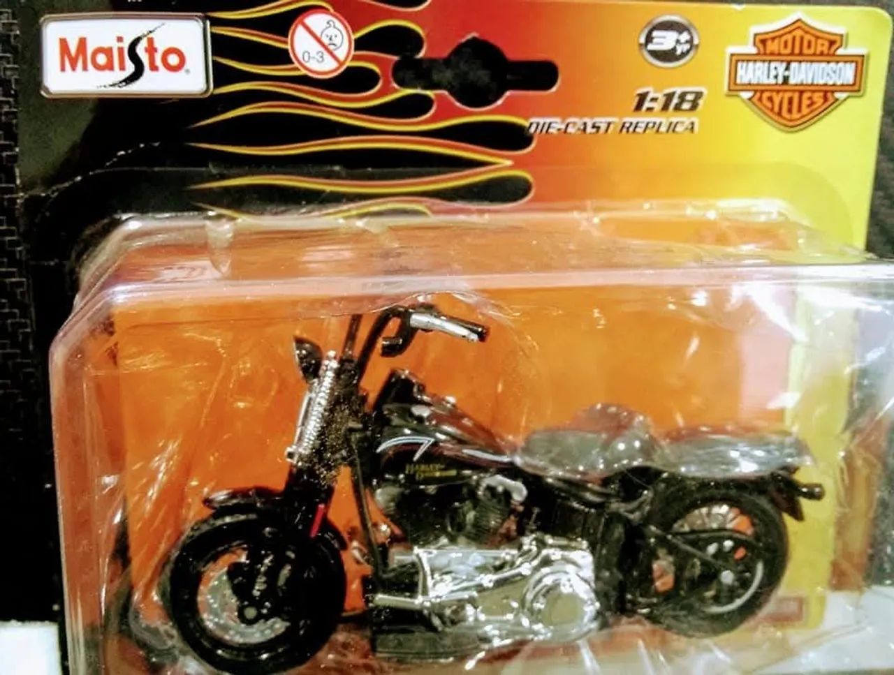 Miniatura Harley Davidson Cross Bones