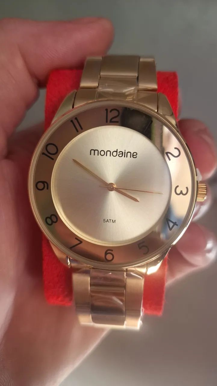 Relogio mondaine