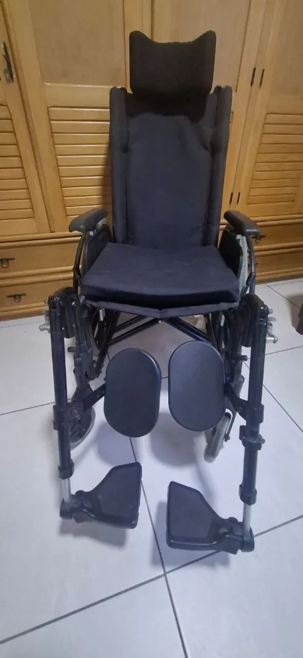 Cadeira de Rodas Reclinável - Foto 2