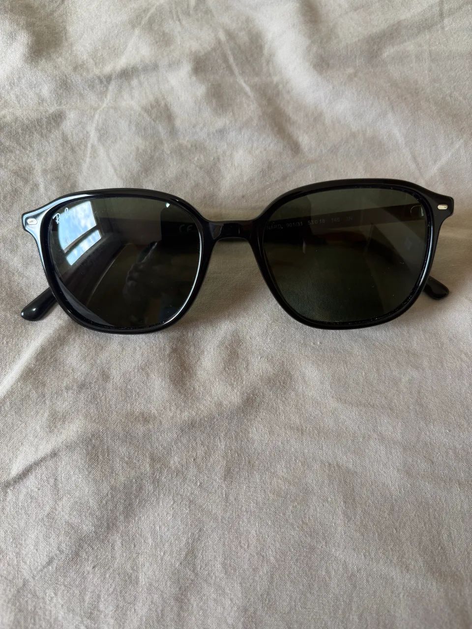 Vendo Óculos de Sol Ray Ban