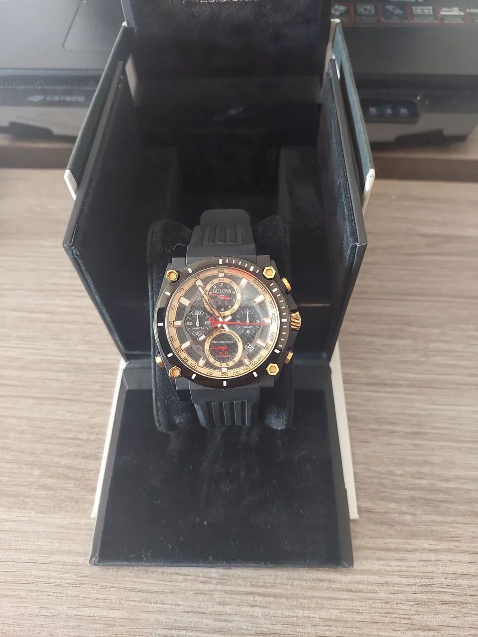 Relógio Bulova Precisionist 98b181 / Wb31603p - Foto 2