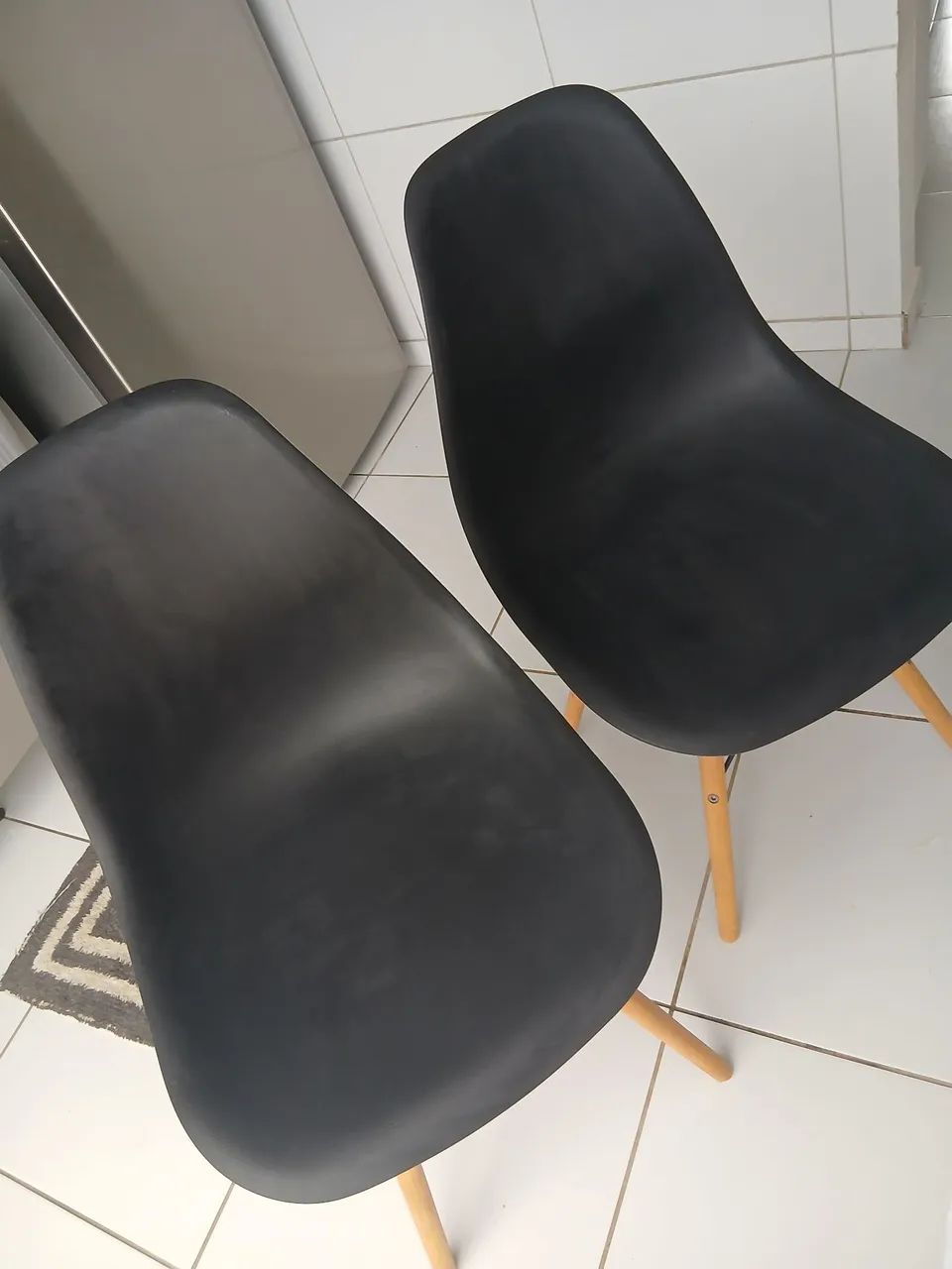 Cadeiras em excelente estado! - Foto 2