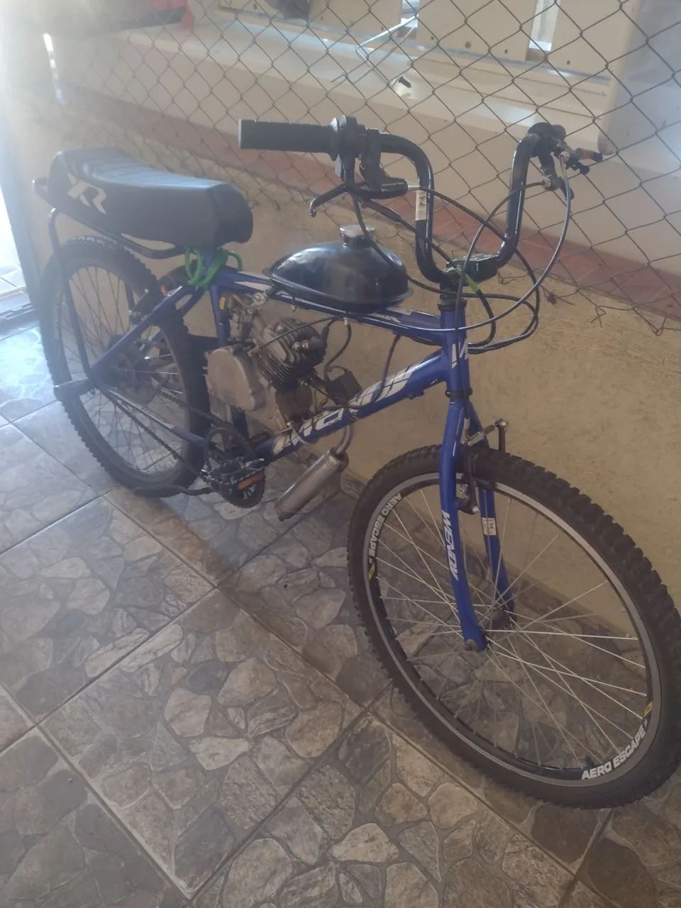 Bike motorizada seminova