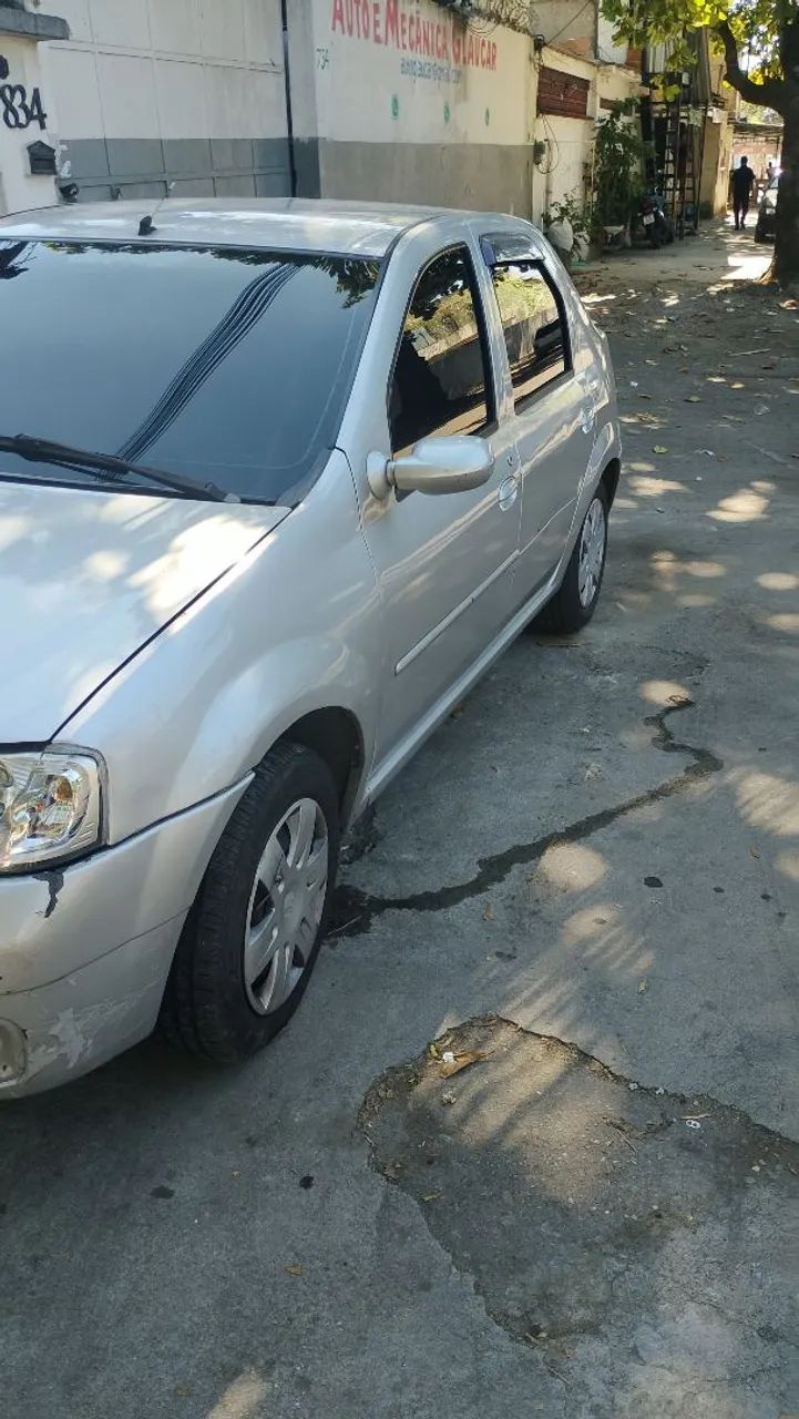 Renault Logan 2009