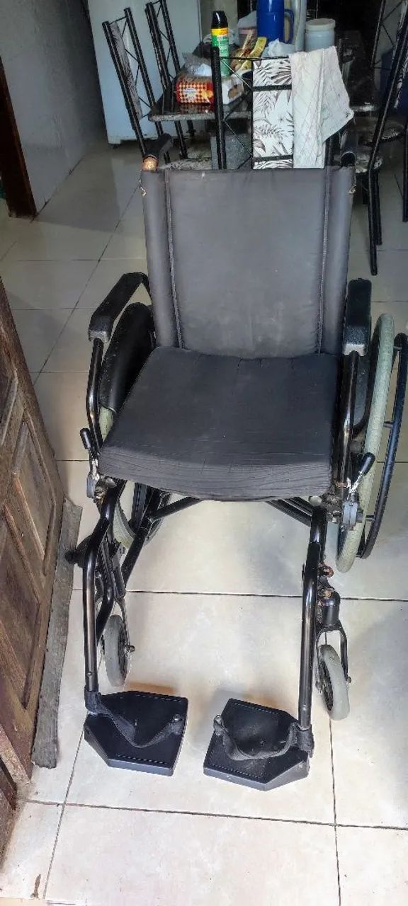 Cadeira de rodas ortobras