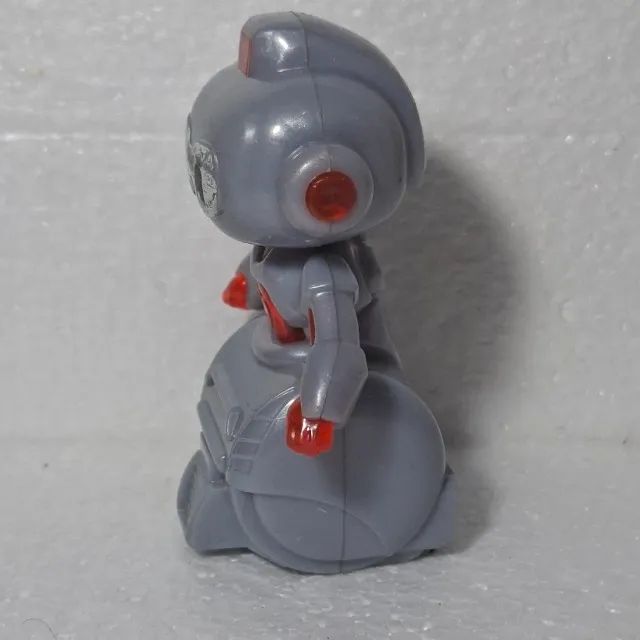 Boneco Robô Prism Bot Discovery Mindblown Mcds 2019 - Foto 2