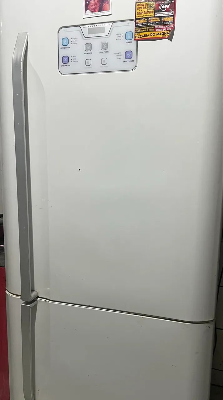 Geladeira com Defeito  - Foto 2