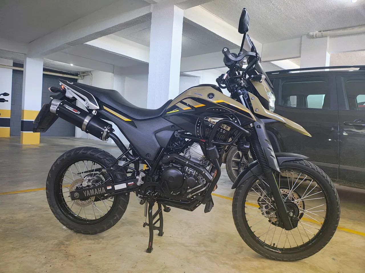 XTZ 250 LANDER