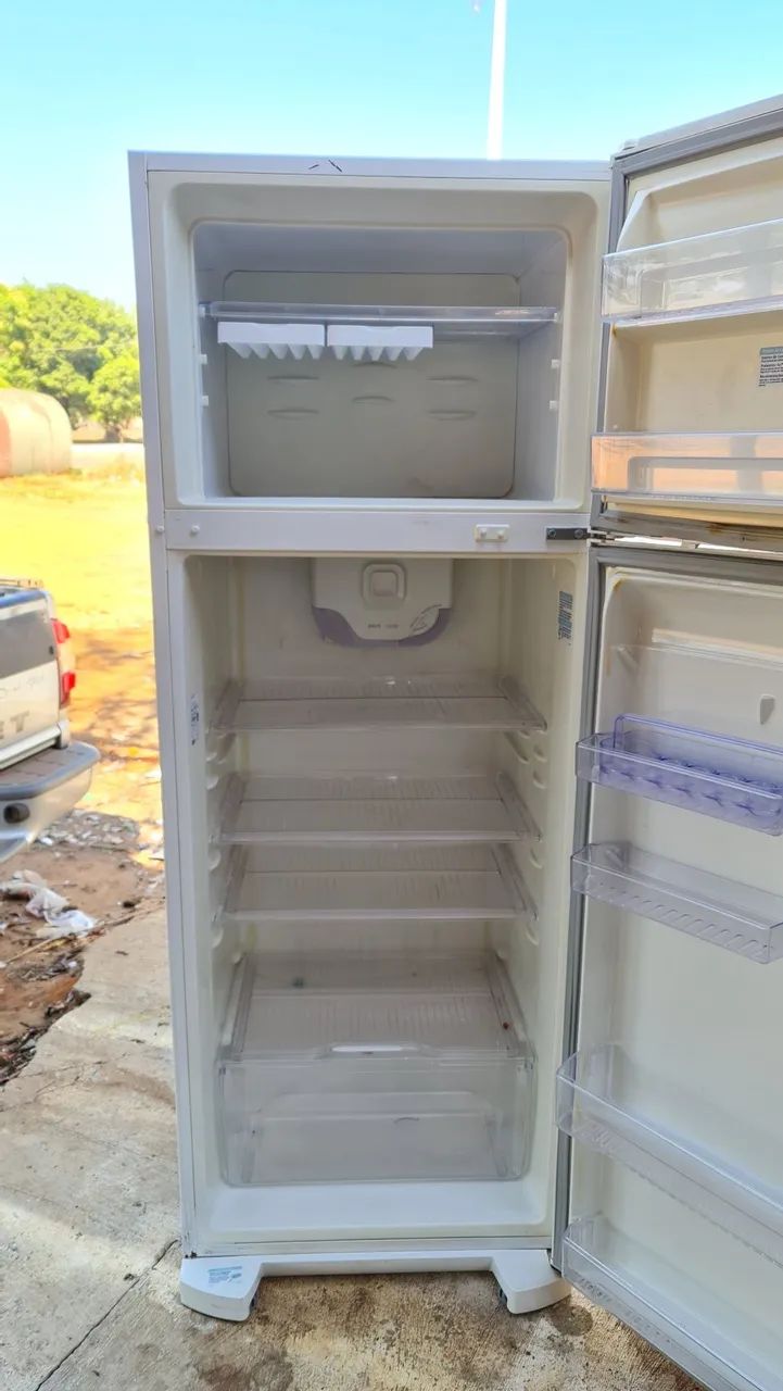 GELADEIRA ELECTROLUX 462 LITROS  - Foto 4