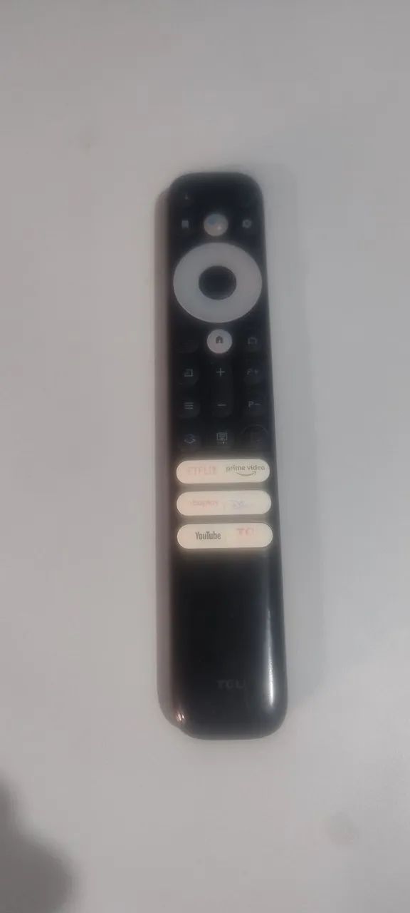 Vendo TV smart 32 muito conservada sem nenhum defeito 
