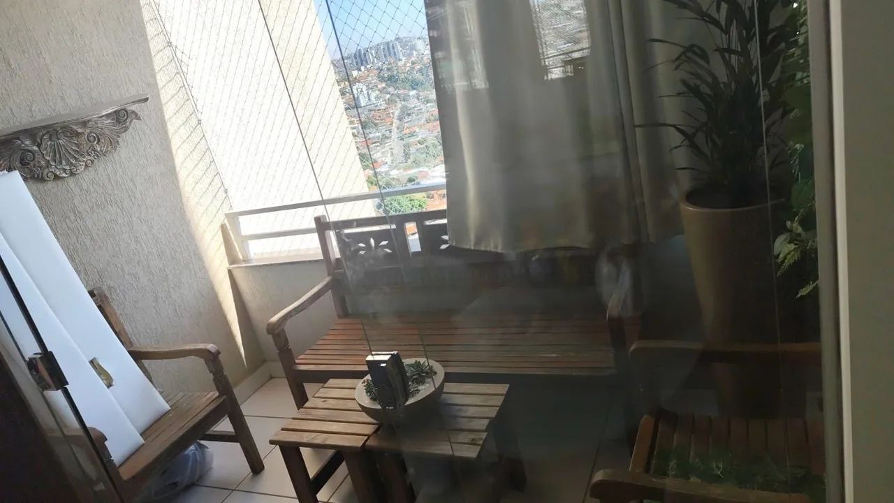 Banco de madeira peroba Rosa 