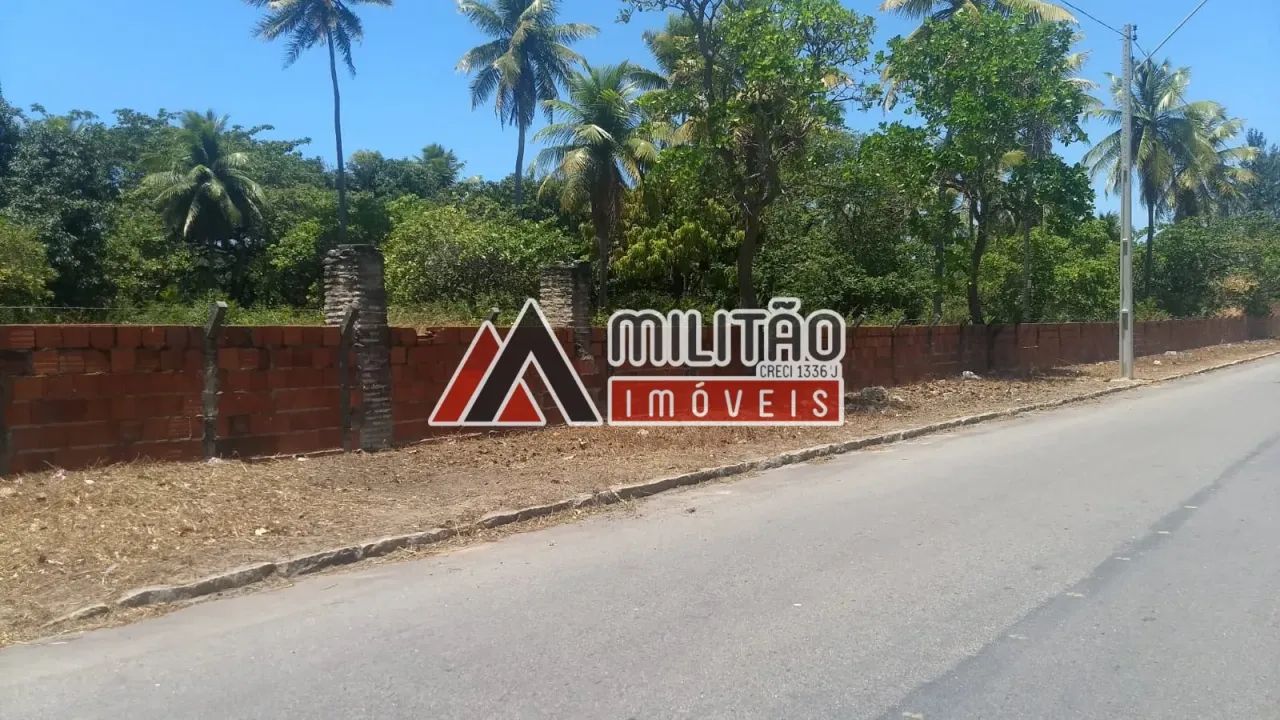 Terreno na Estrada do Fio medindo 4.950m2
