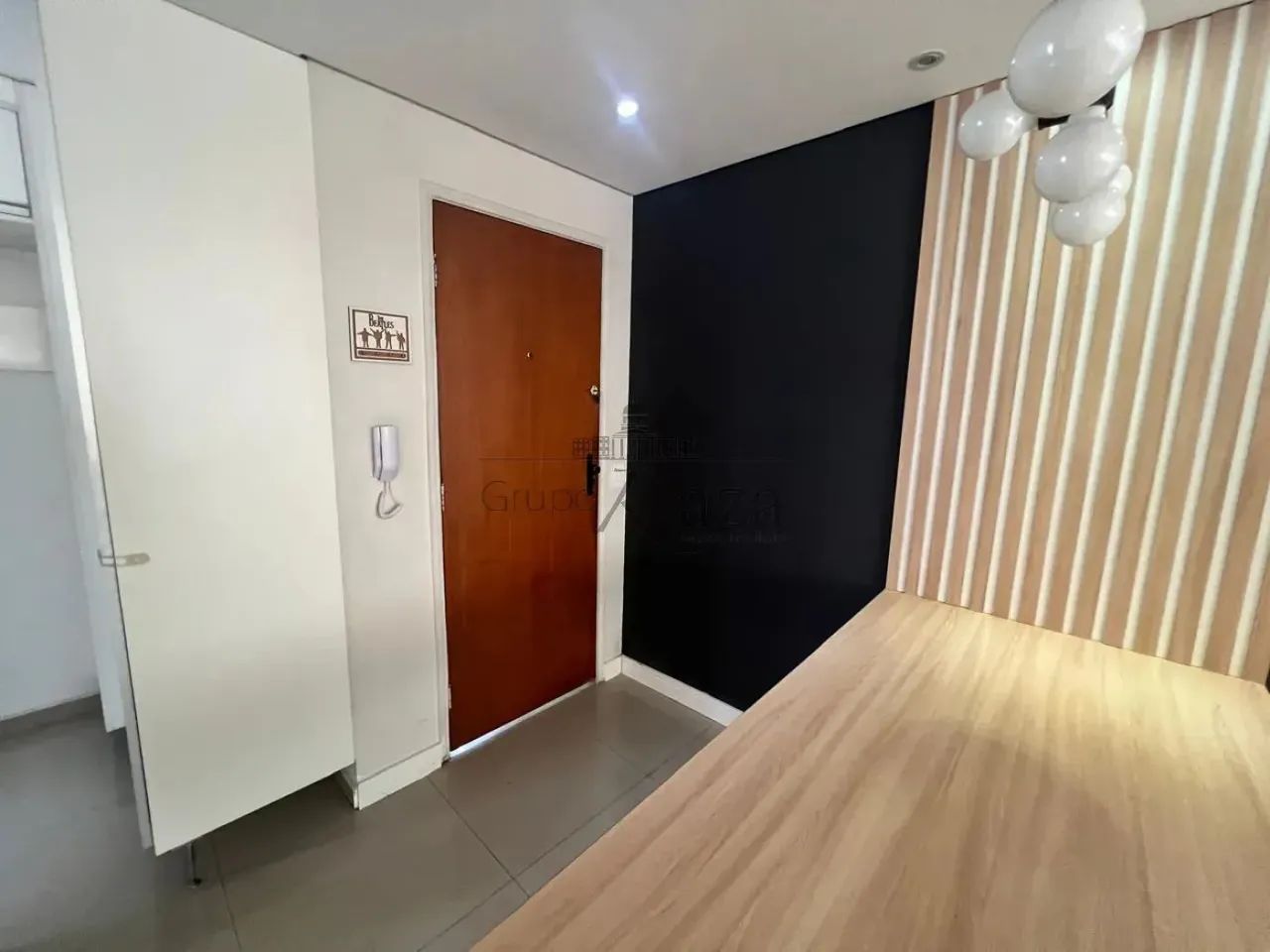 Oportunidade - Apartamento - Vila Betânia - Edifício Firenze - 2 Dormitórios - 75m². - Foto 8