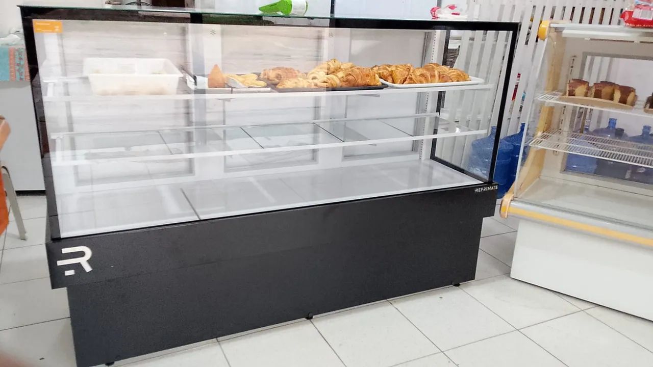 Vitrine de salgados 