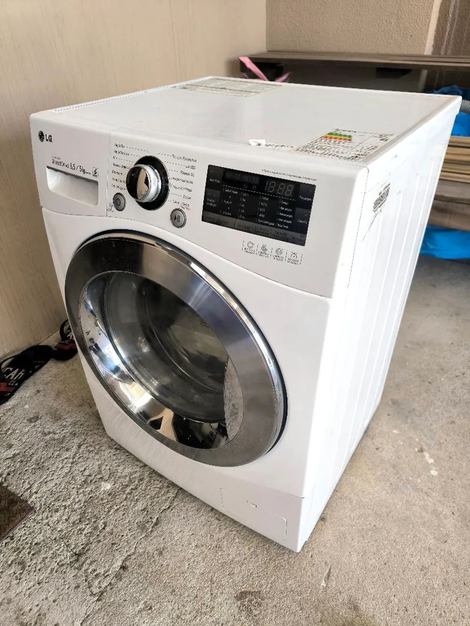 Lava e seca LG 8,5kg com defeito