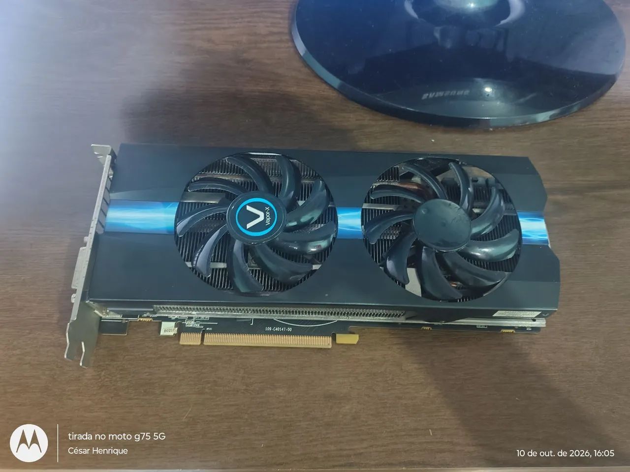 Amd Radeon R9 270x