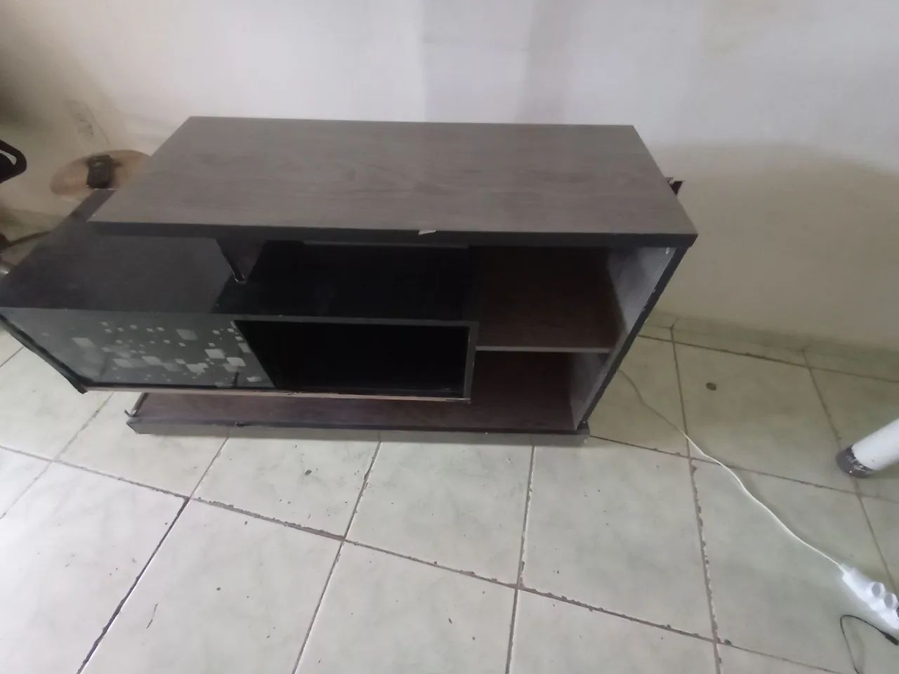 Rack sofá e cadeira giratória