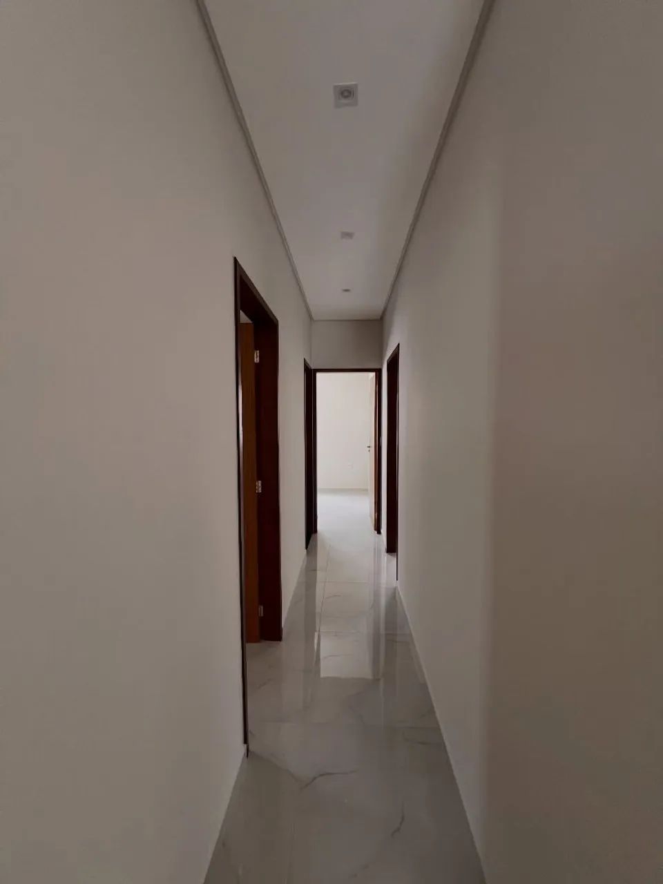 Casa com amplo espaço interno - Foto 4
