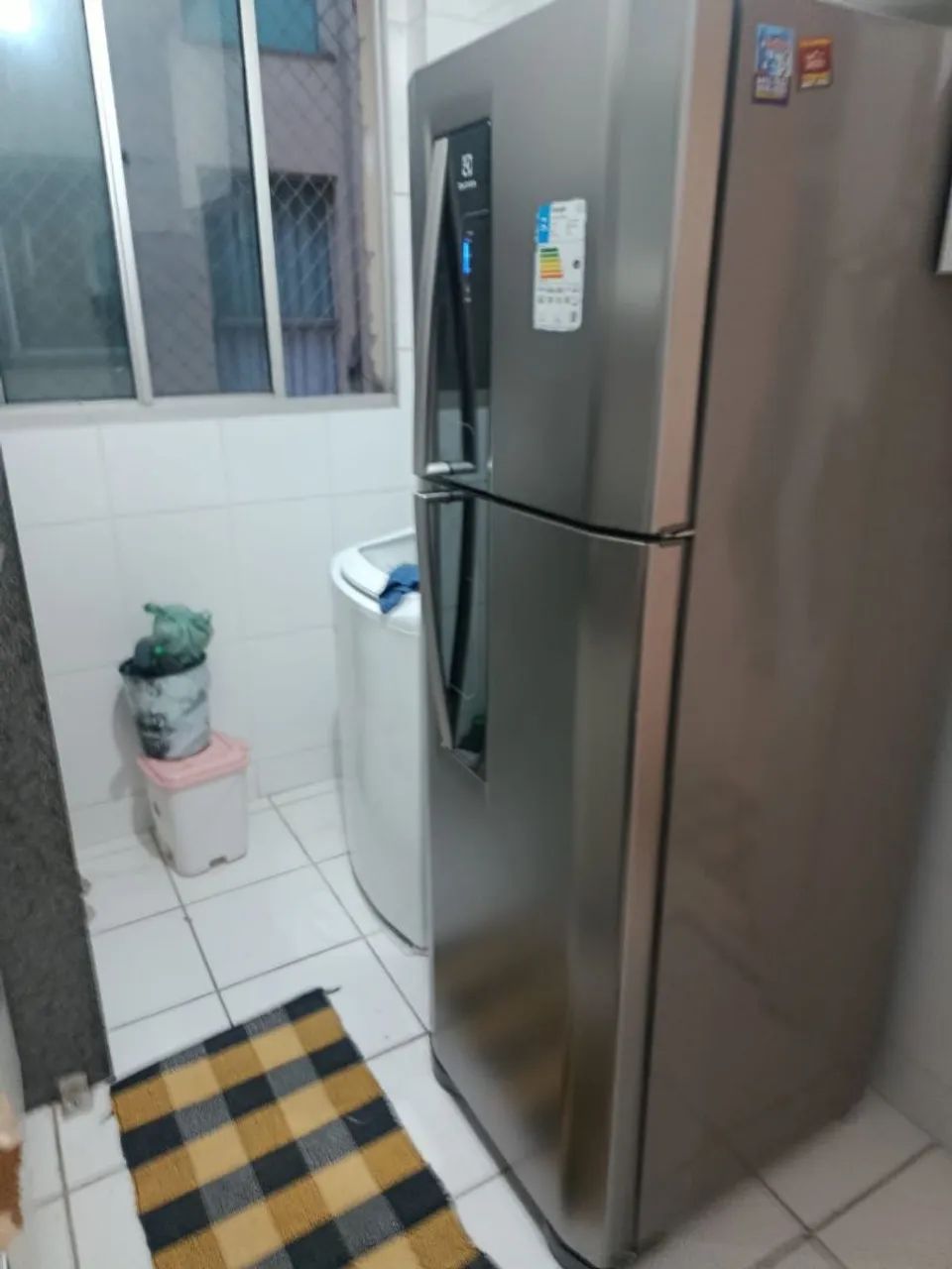 Geladeira Electrolux semi nova - Foto 2