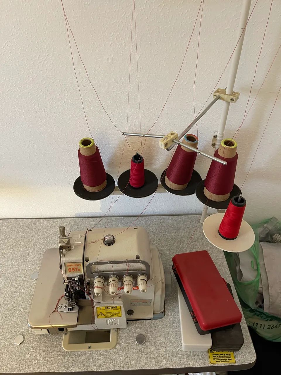 Máquina Overlock Industrial Siruba 657K - Foto 6