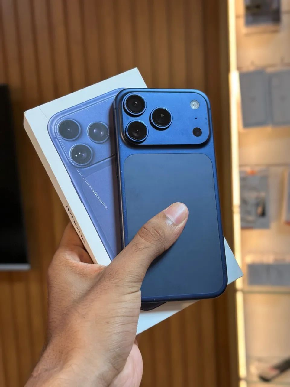 IPHONE 17 PRO  - Foto 3