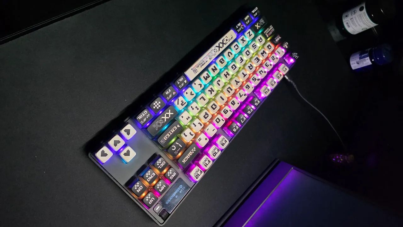 Teclado Steelseries apex pro tkl 2023 - Foto 2
