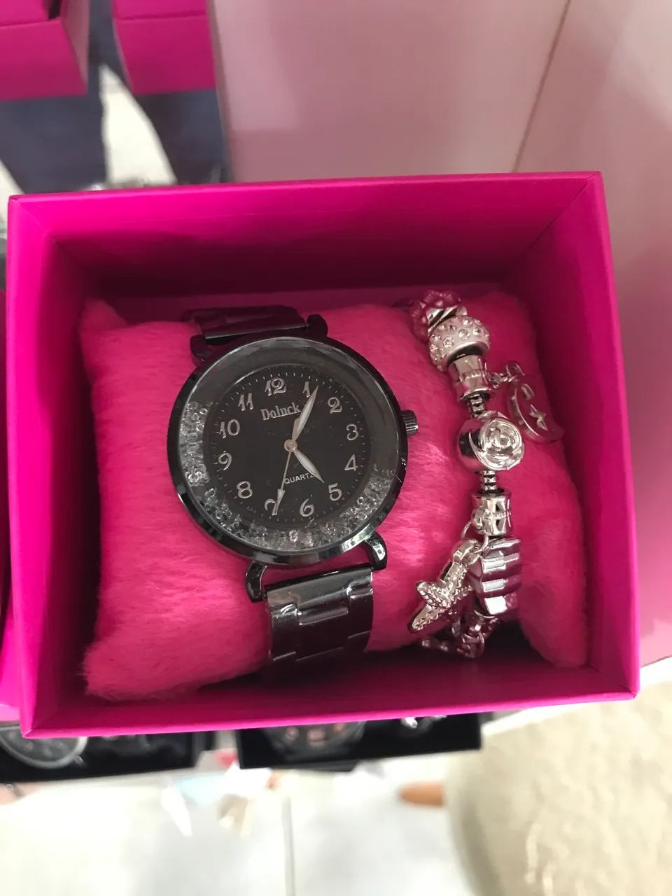 Kit relógio com pulseira  - Foto 2