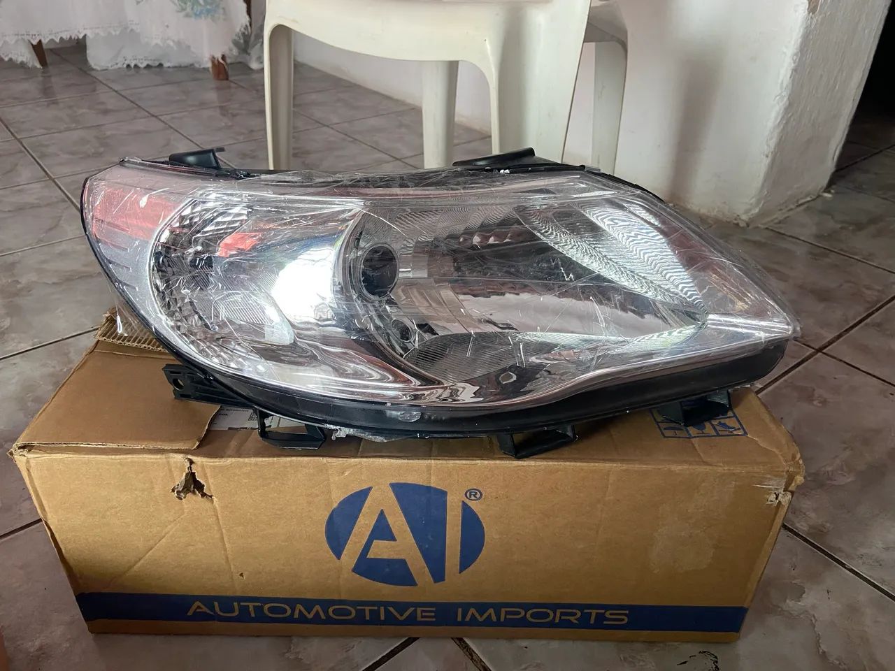 Vendo essa peça de carro(Lanterna) tenho apenas 1 novaaaaa zero,zero. - Foto 5