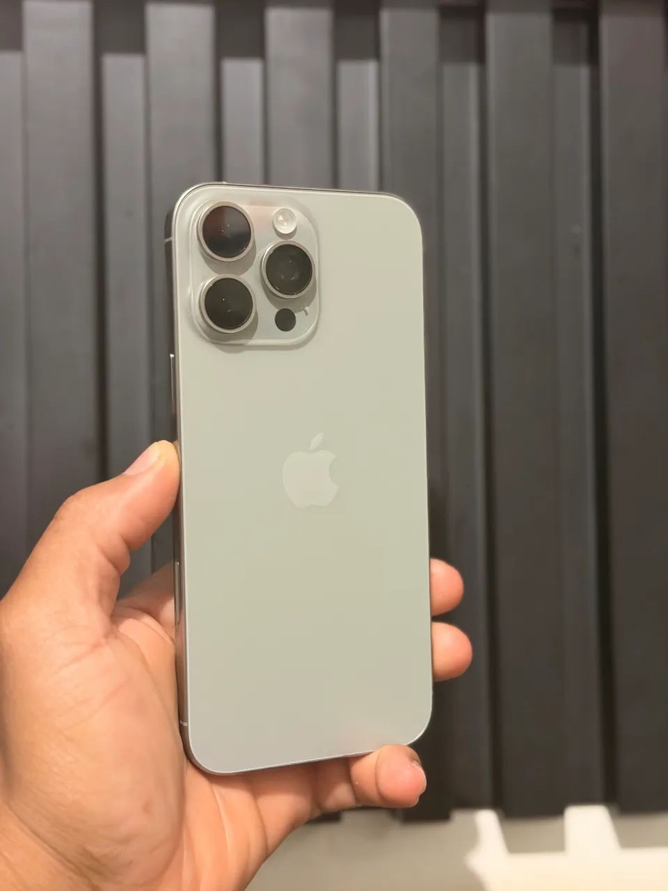 IPHONE 16 PRO MAX  - Foto 2