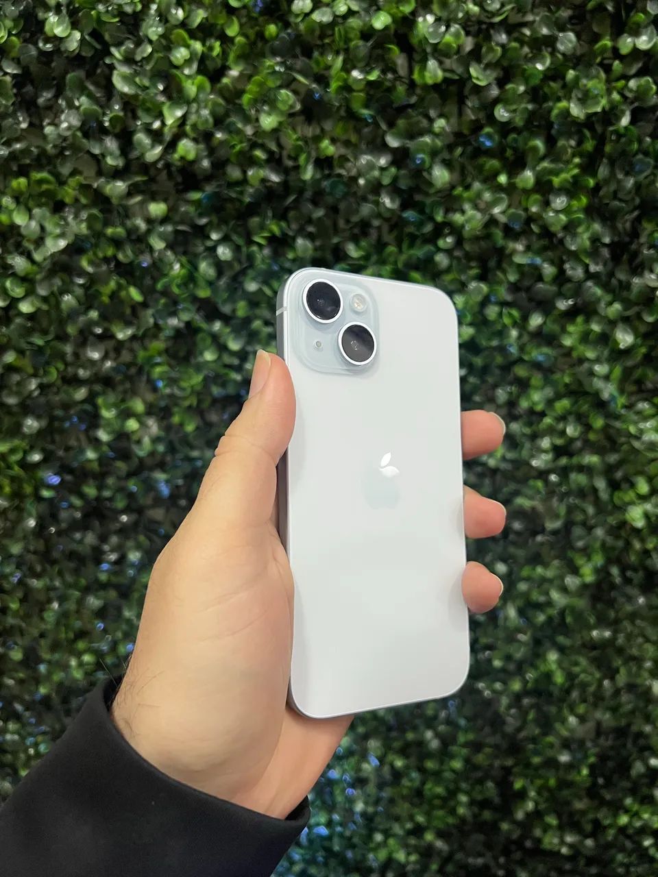 iPhone 15 128GB