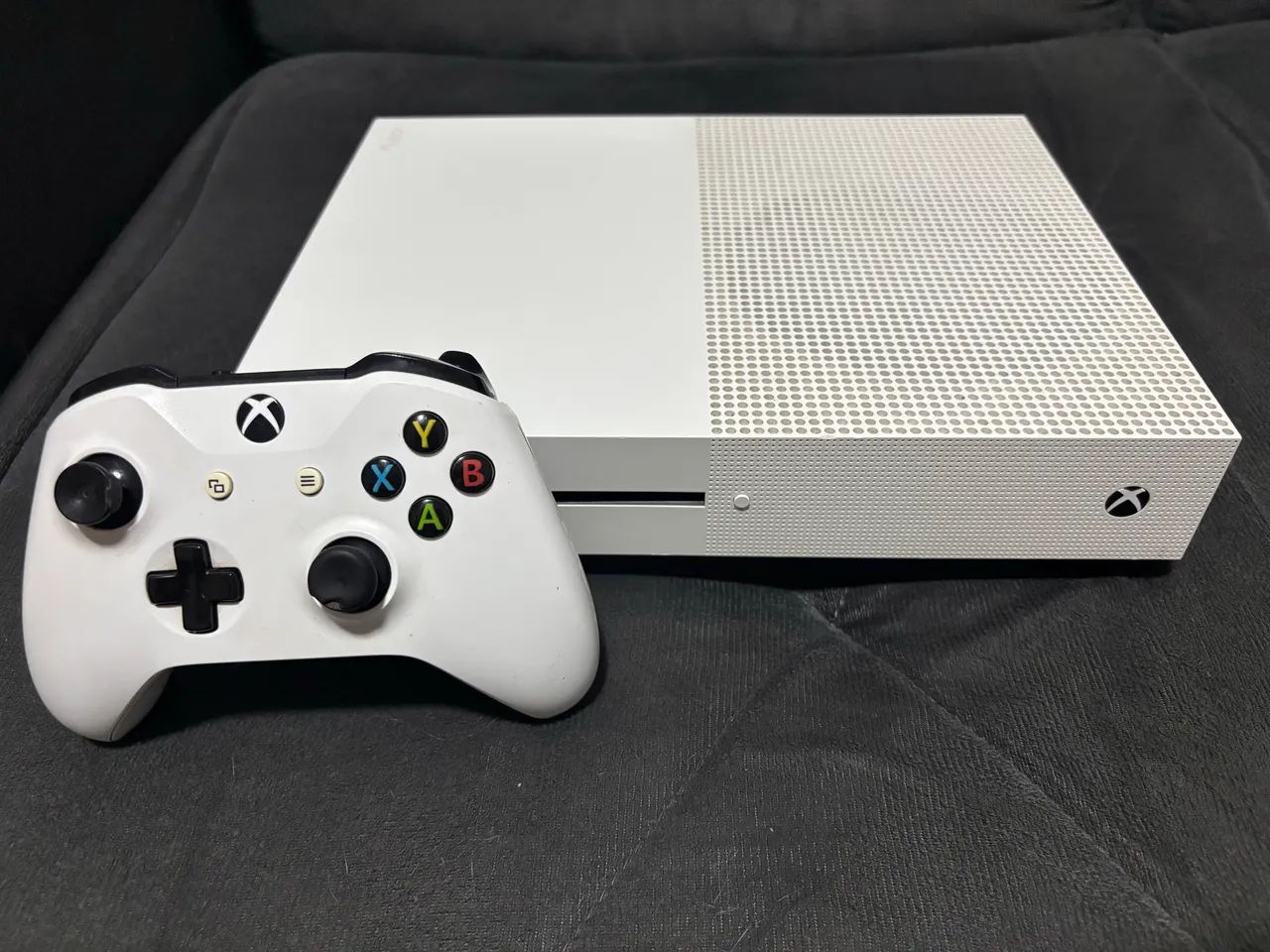 Xbox ONE S 1TB
