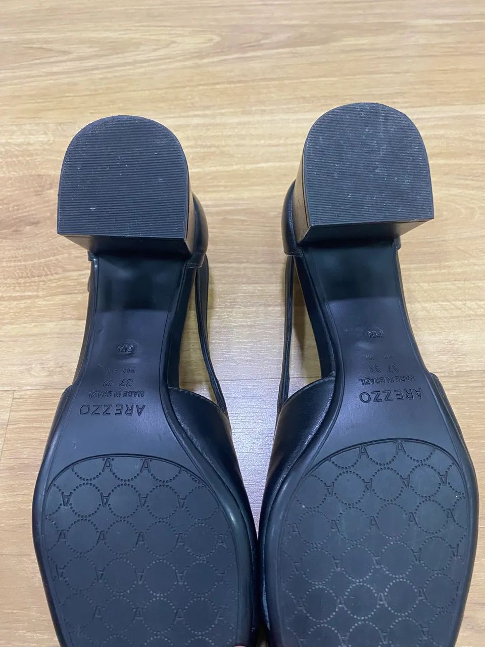 Sapato Scarpin Arezzo 37 - Foto 3