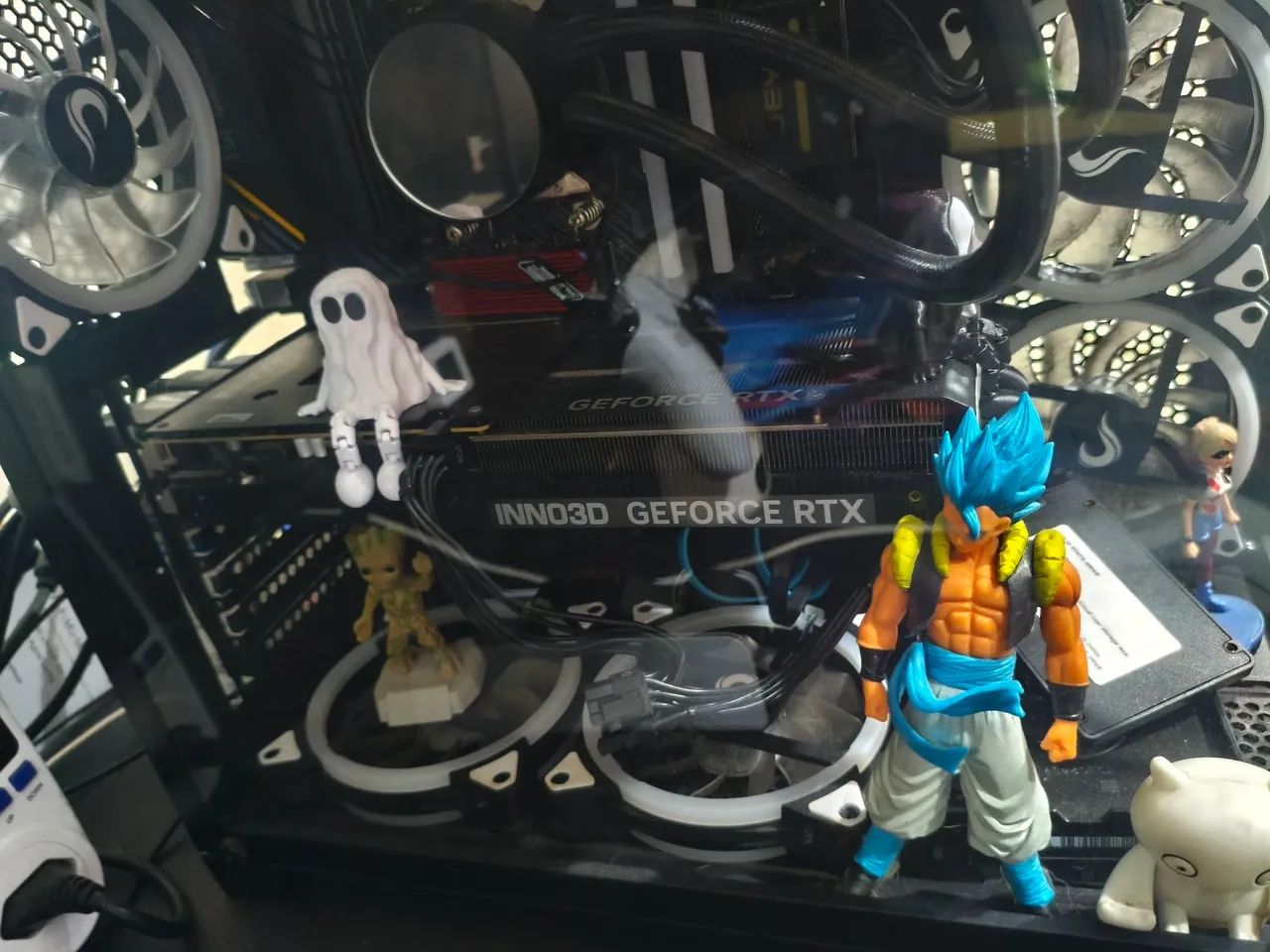 Rtx 5060 ti 16GB - Foto 5