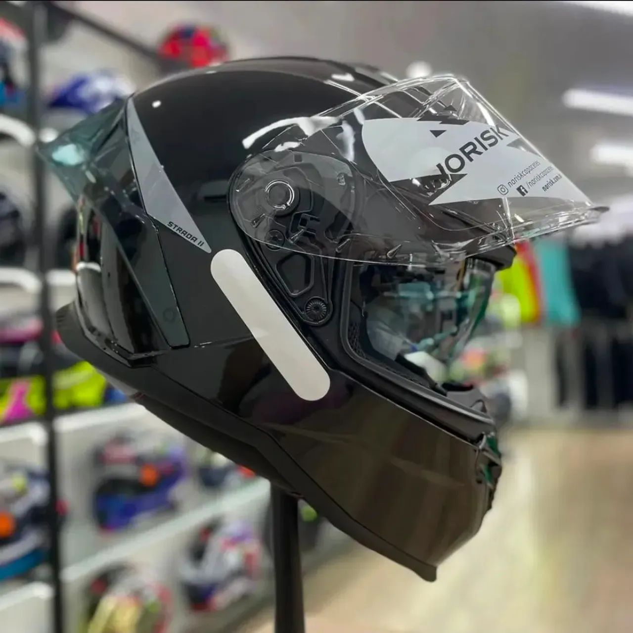 Capacete norisk strada ll 