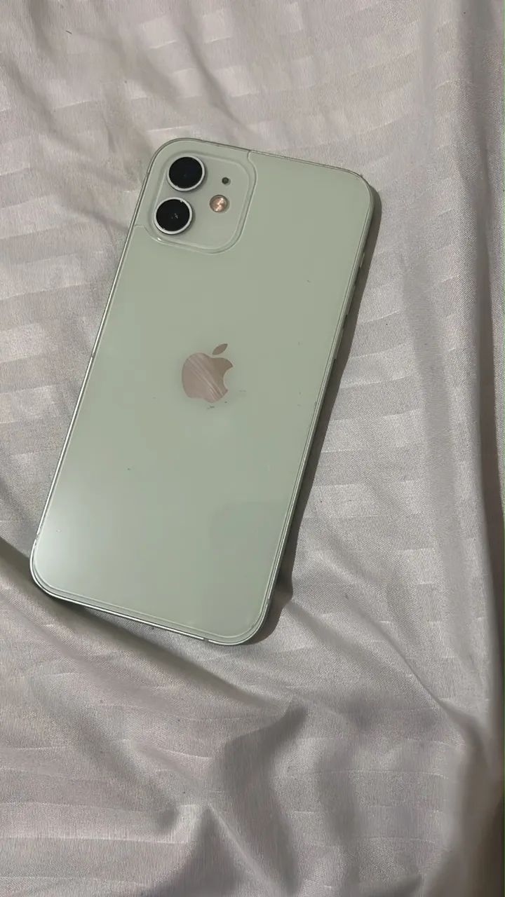 iPhone 12 