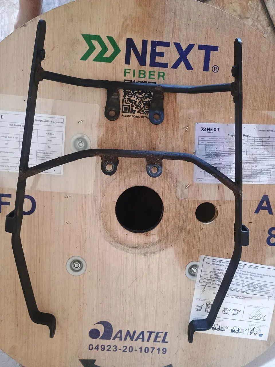 VENDO BAU MOTO E SUPORTE  COMPLETO - Foto 2